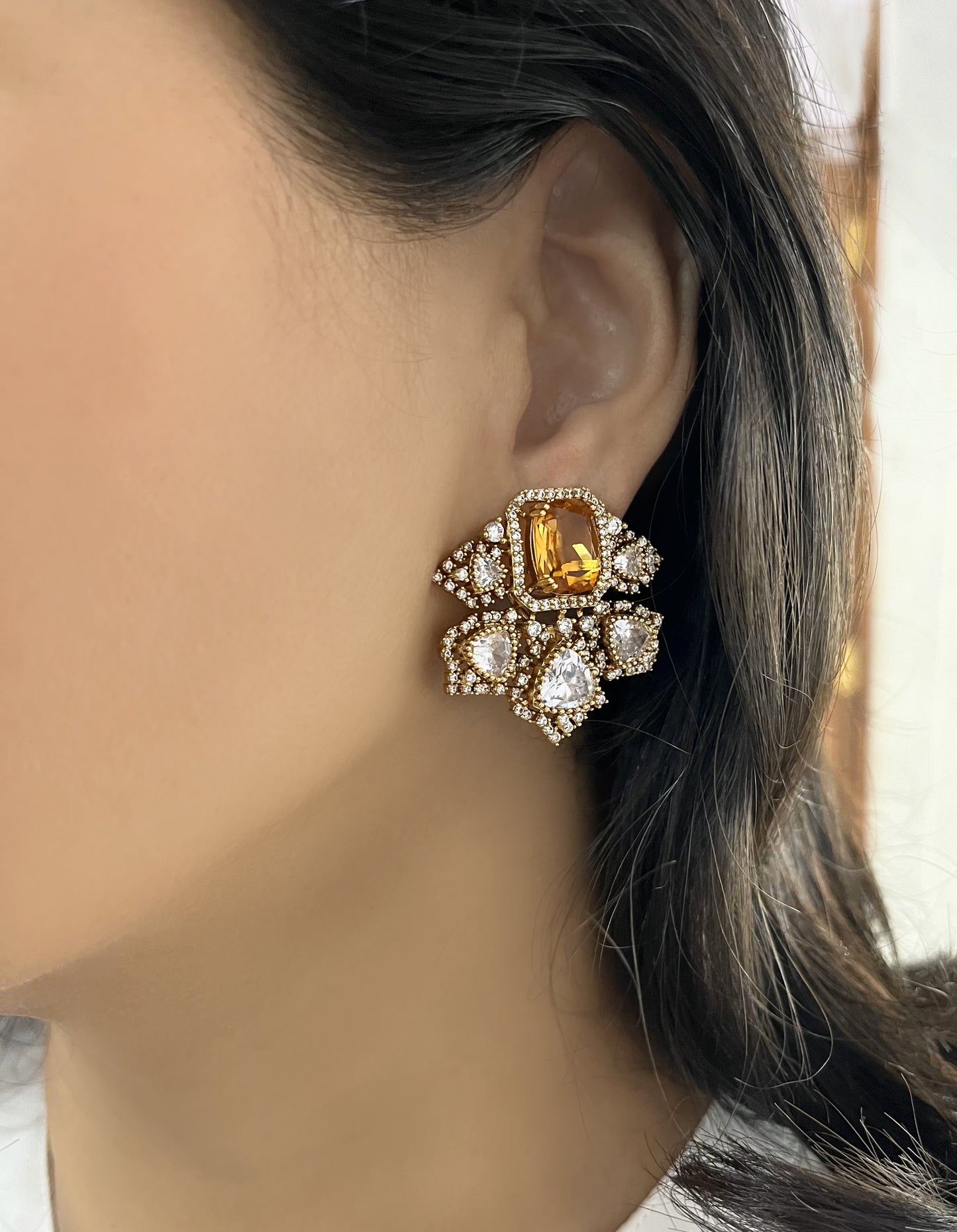 Saanvi Indian Ethnic Designer Earrings