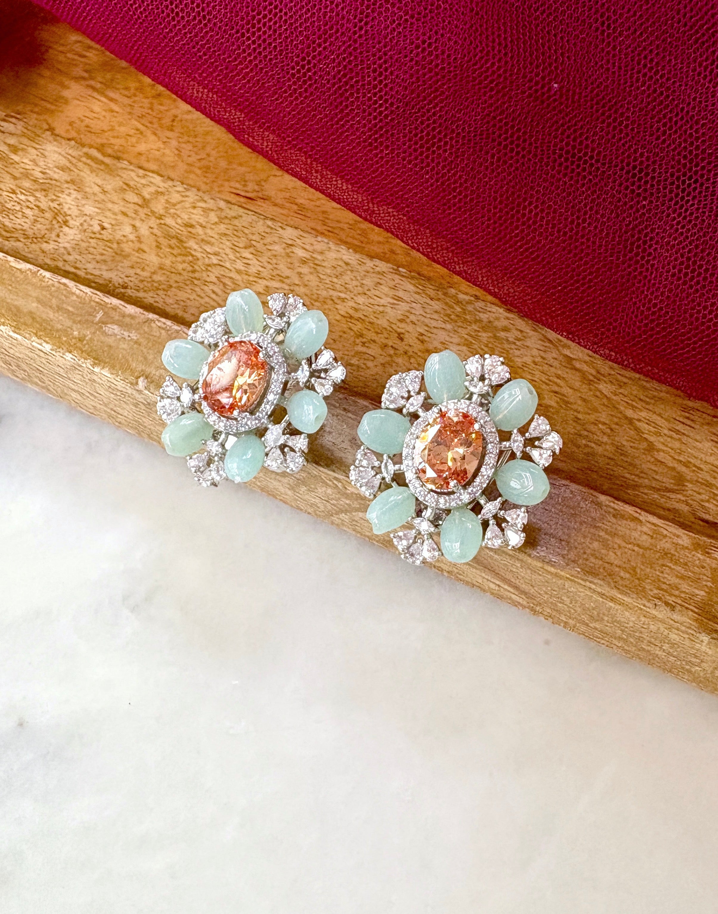 Minty Contemporary Oval Studs