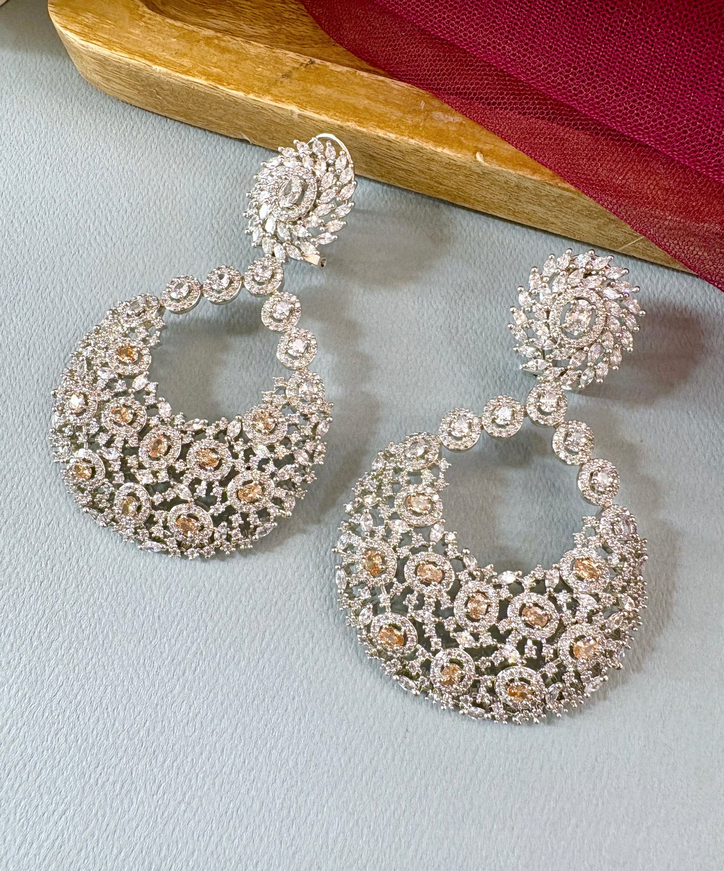 Surana Oversized Modern Chandbalis