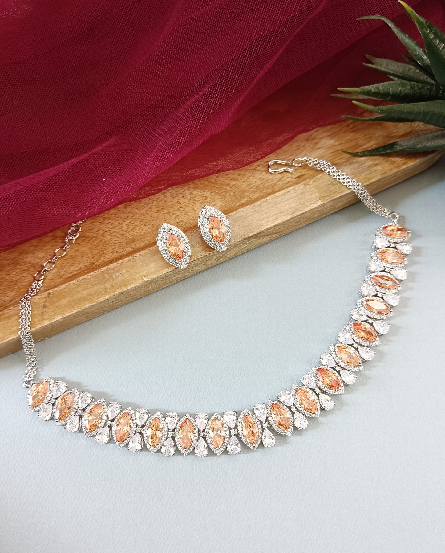 Viva Designer Diamond Necklace Set