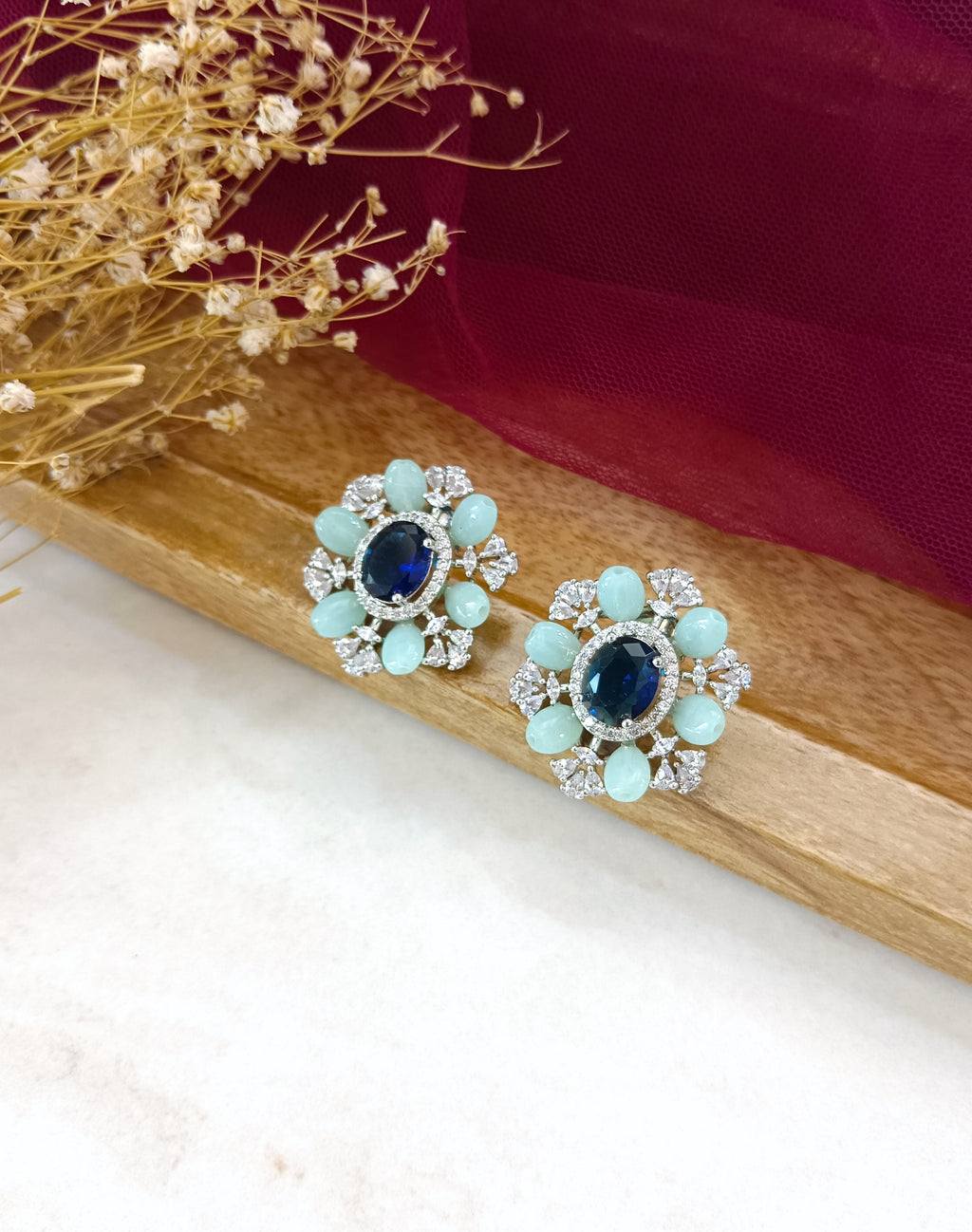 Minty Contemporary Oval Studs