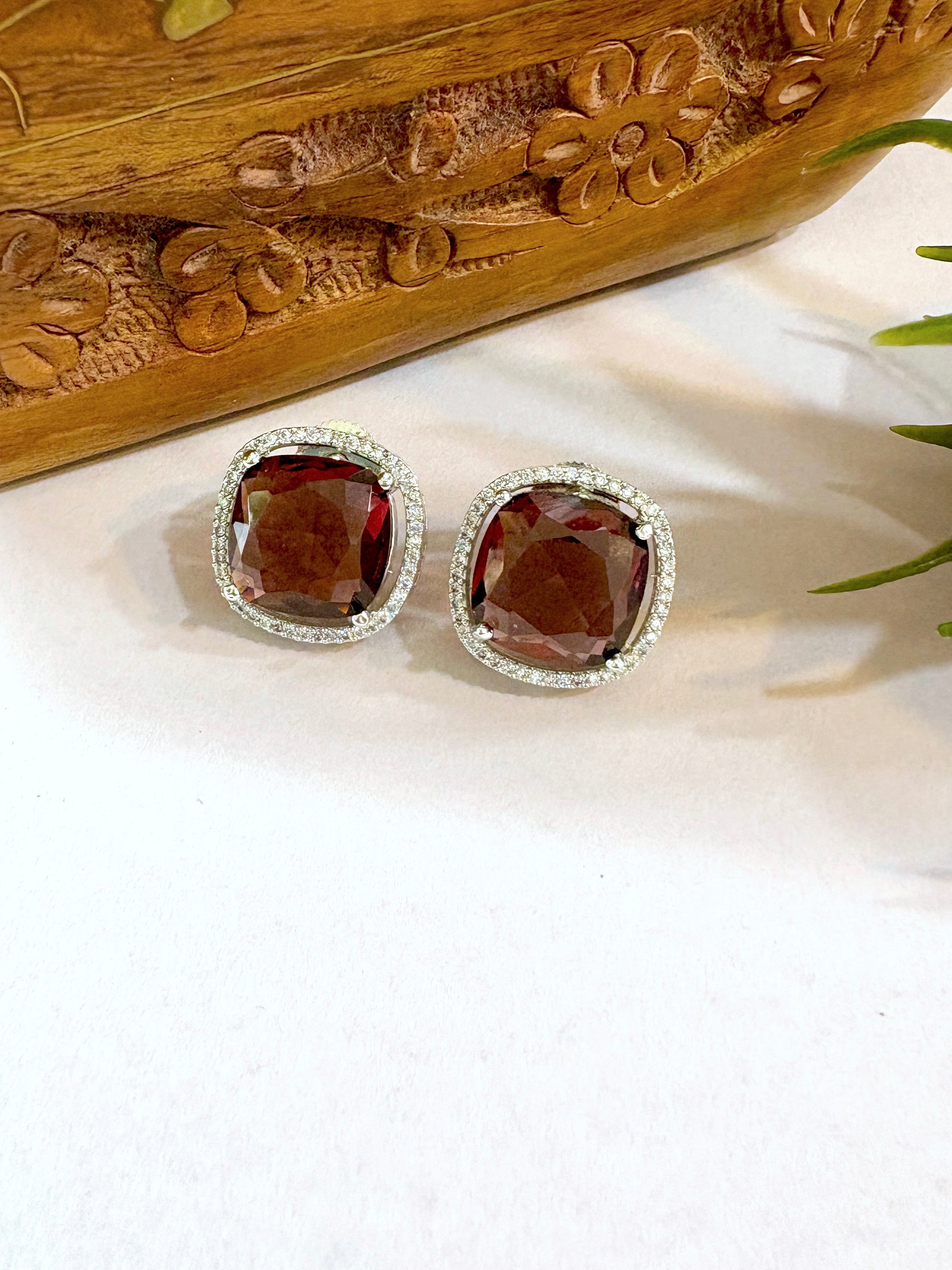 Nancy Big Cushion Studs