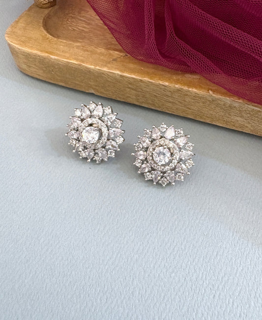 Nia Diamond Studs