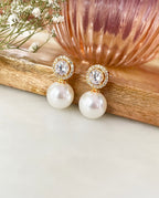 La Perle Solitaire Pearl Studs