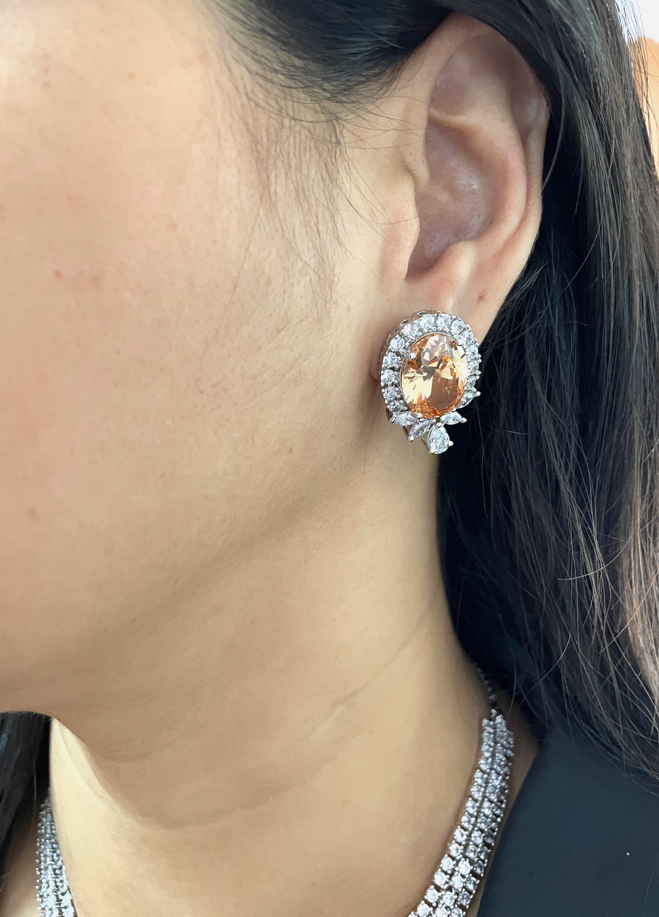 Eliana Elegant Diamond Necklace Set