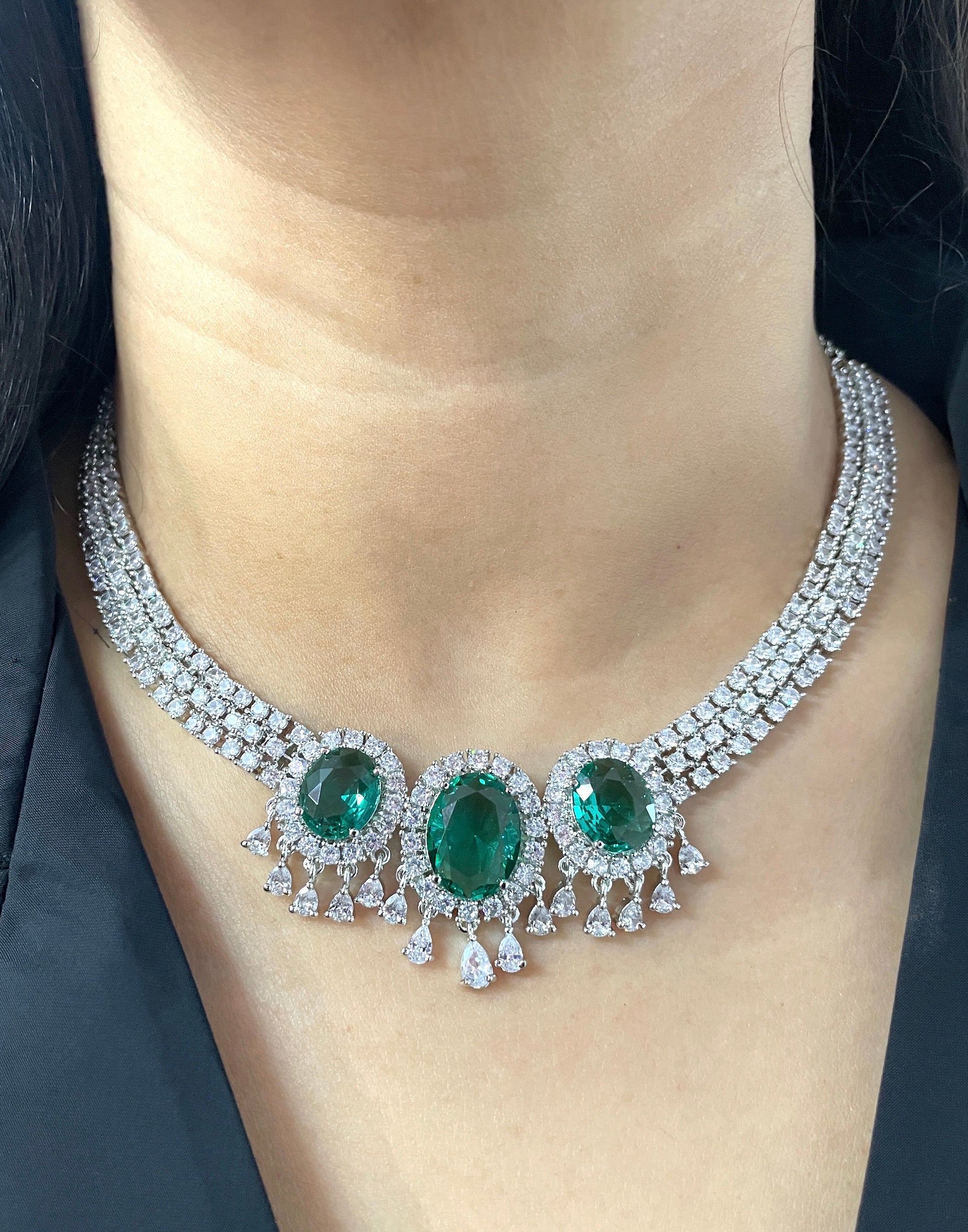 Eliana Elegant Diamond Necklace Set