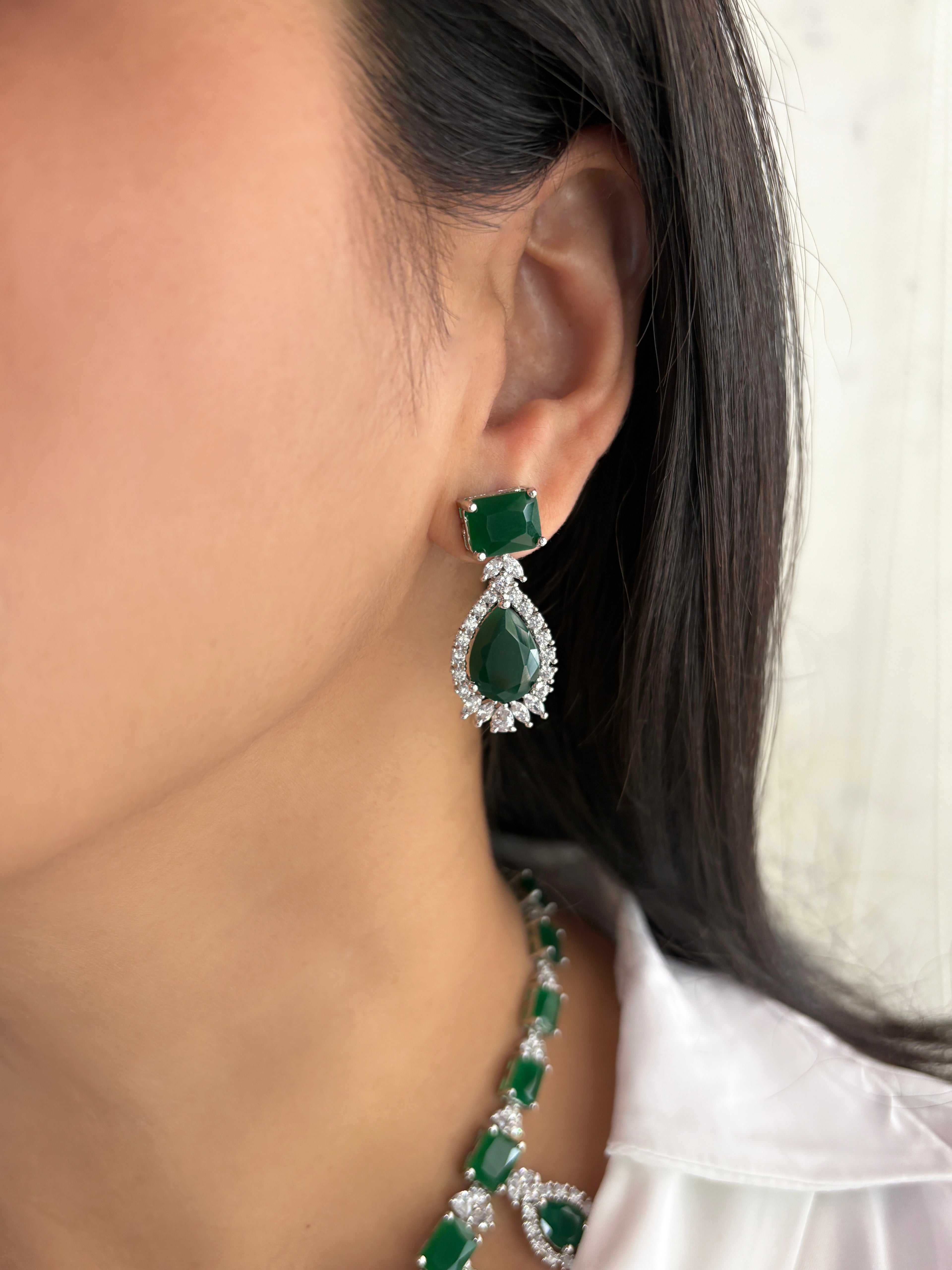 Diara Diamond & Gemstone Necklace Set