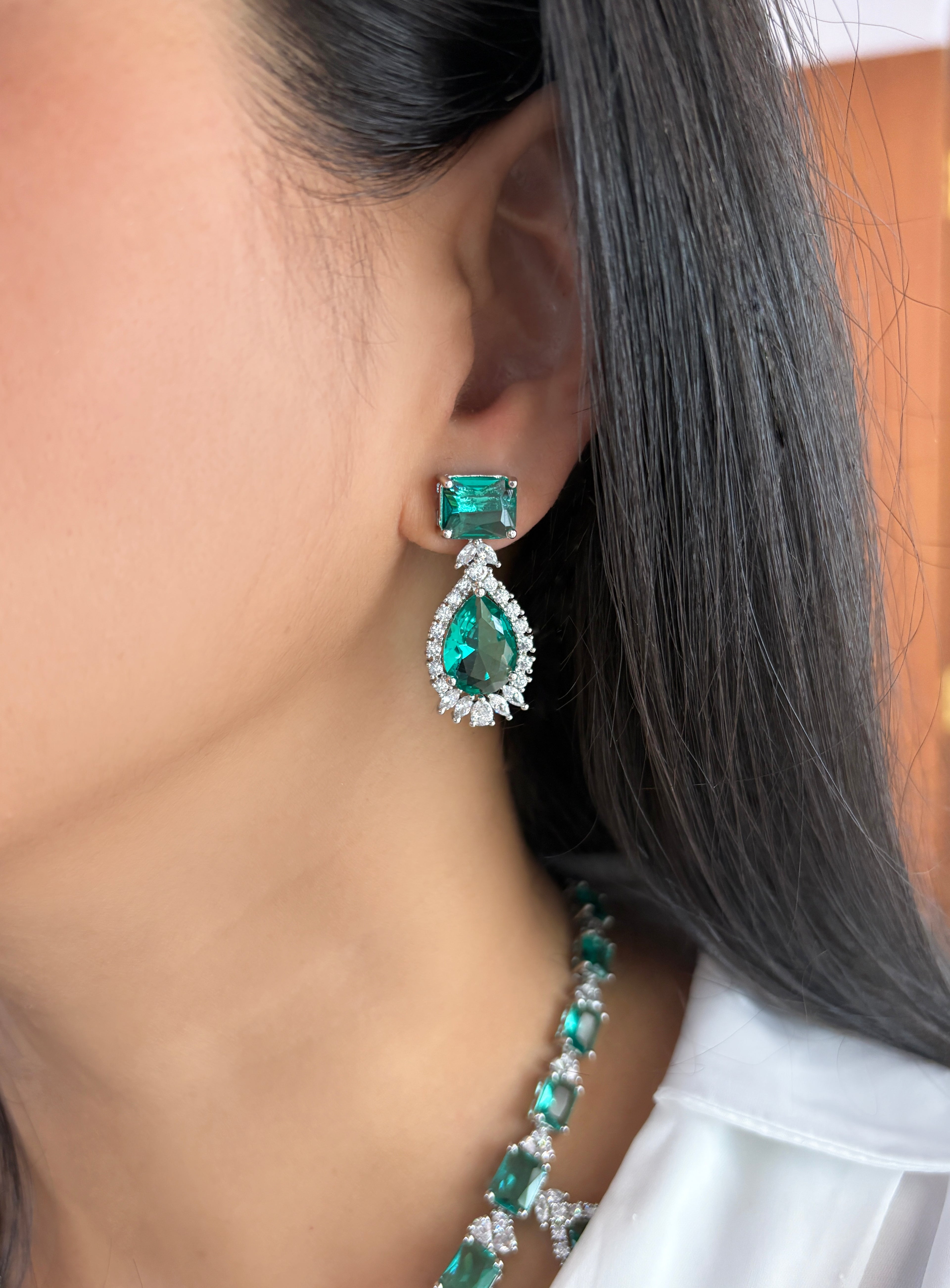 Diara Diamond & Gemstone Necklace Set