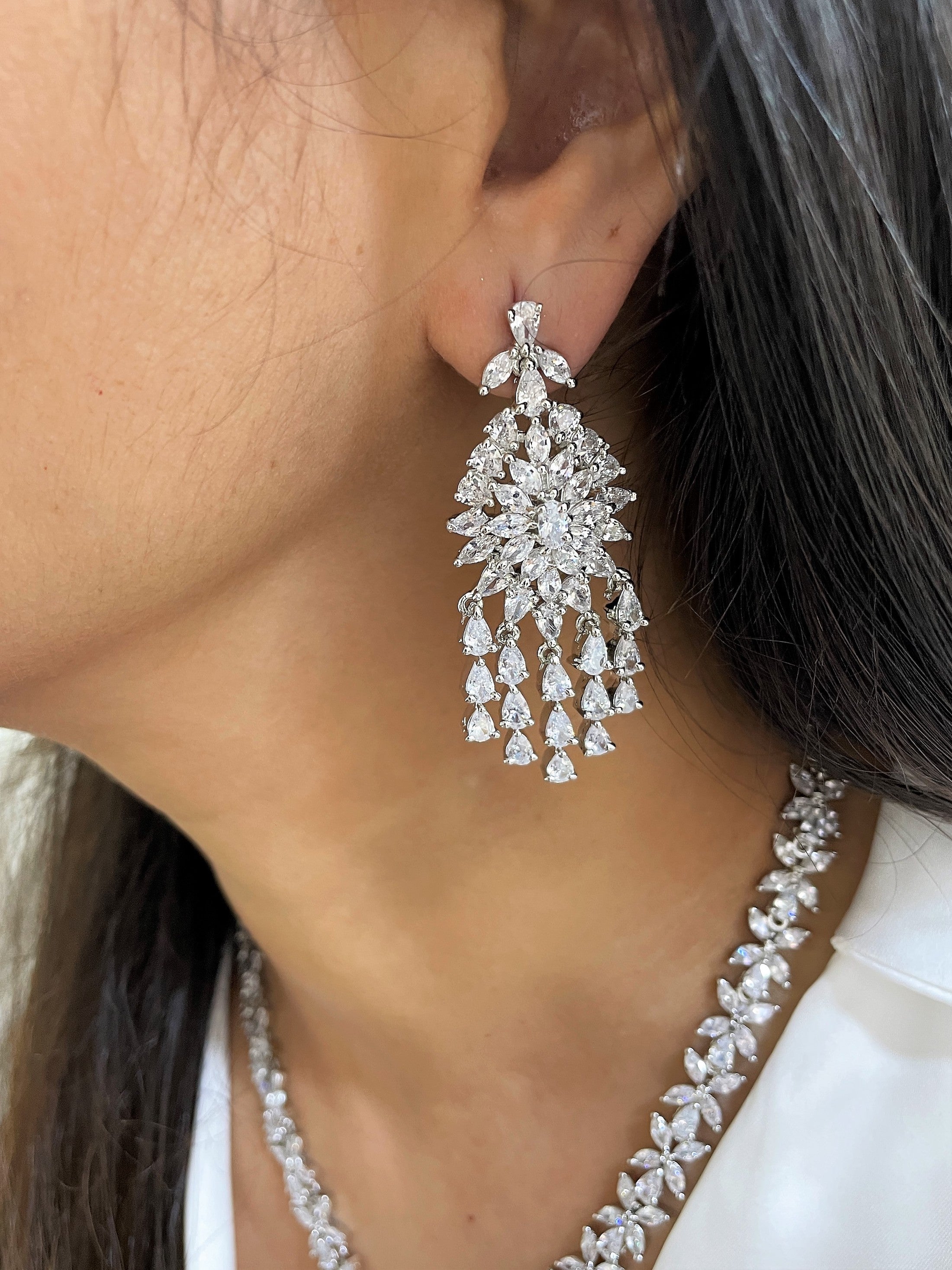 Jasmine Diamond Necklace Set
