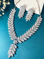 Kiara Evergreen Diamond Necklace Set
