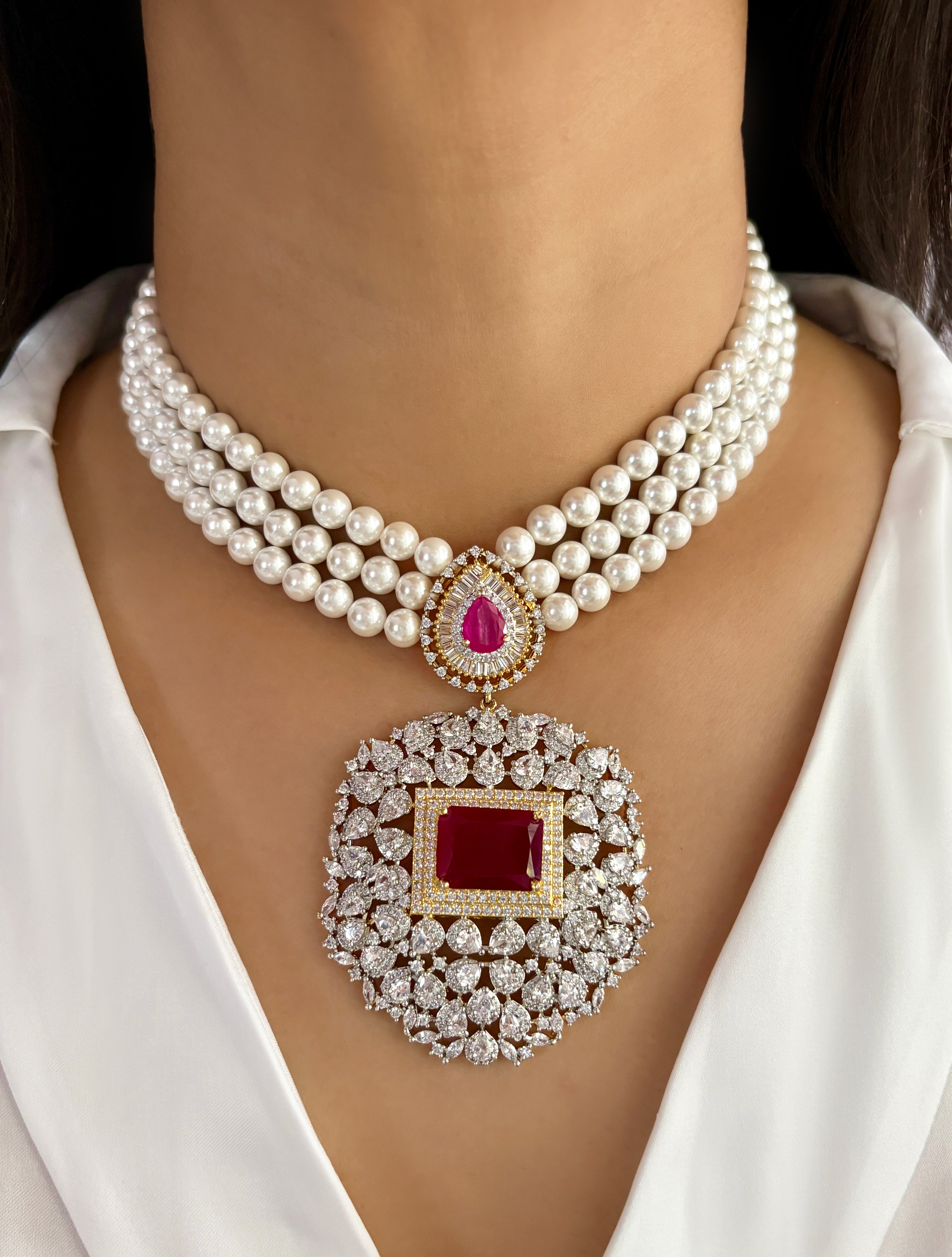 Kashvi Contemporary Pearl & Diamond Necklace Set