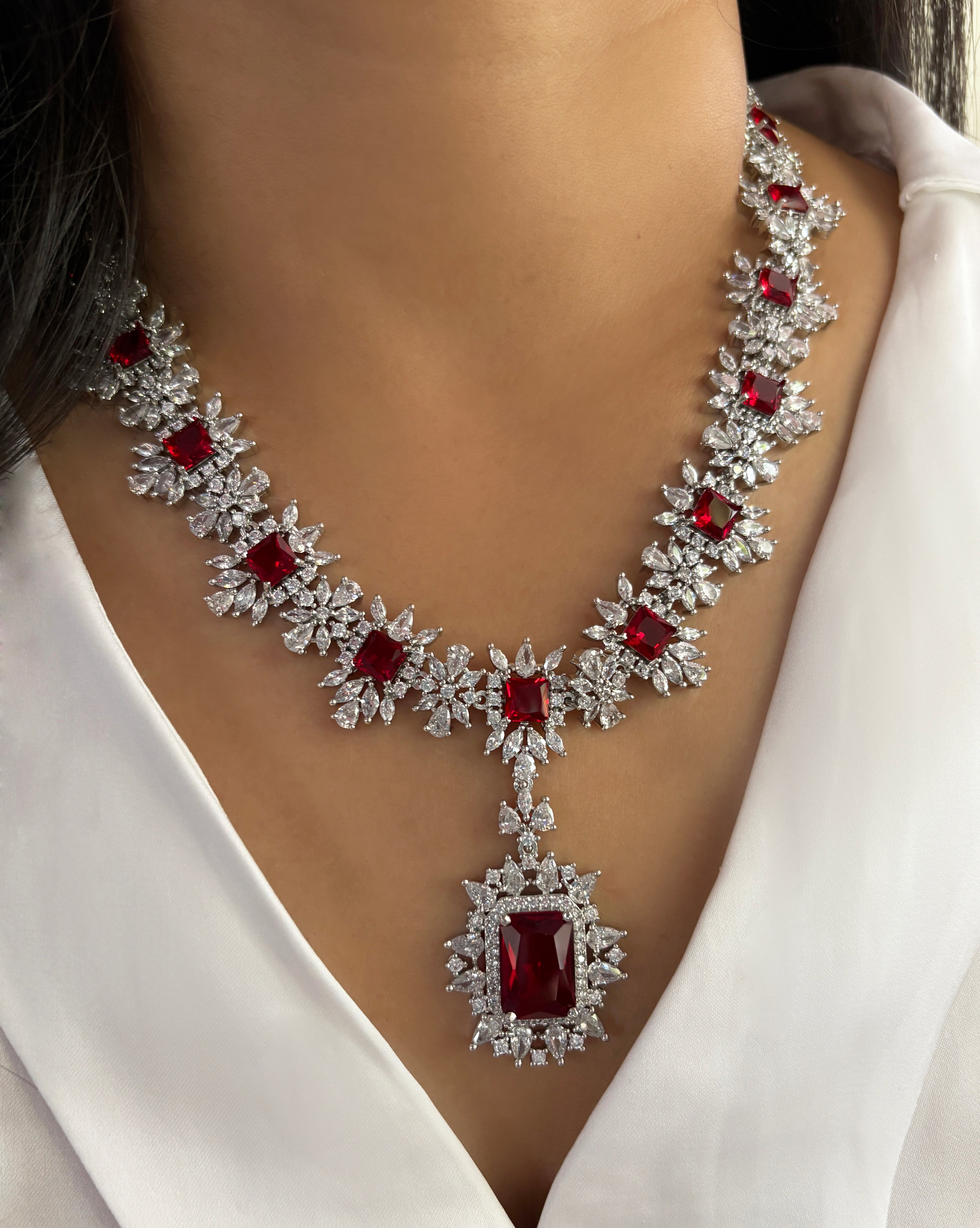 Georgia Classy Diamond Necklace Set