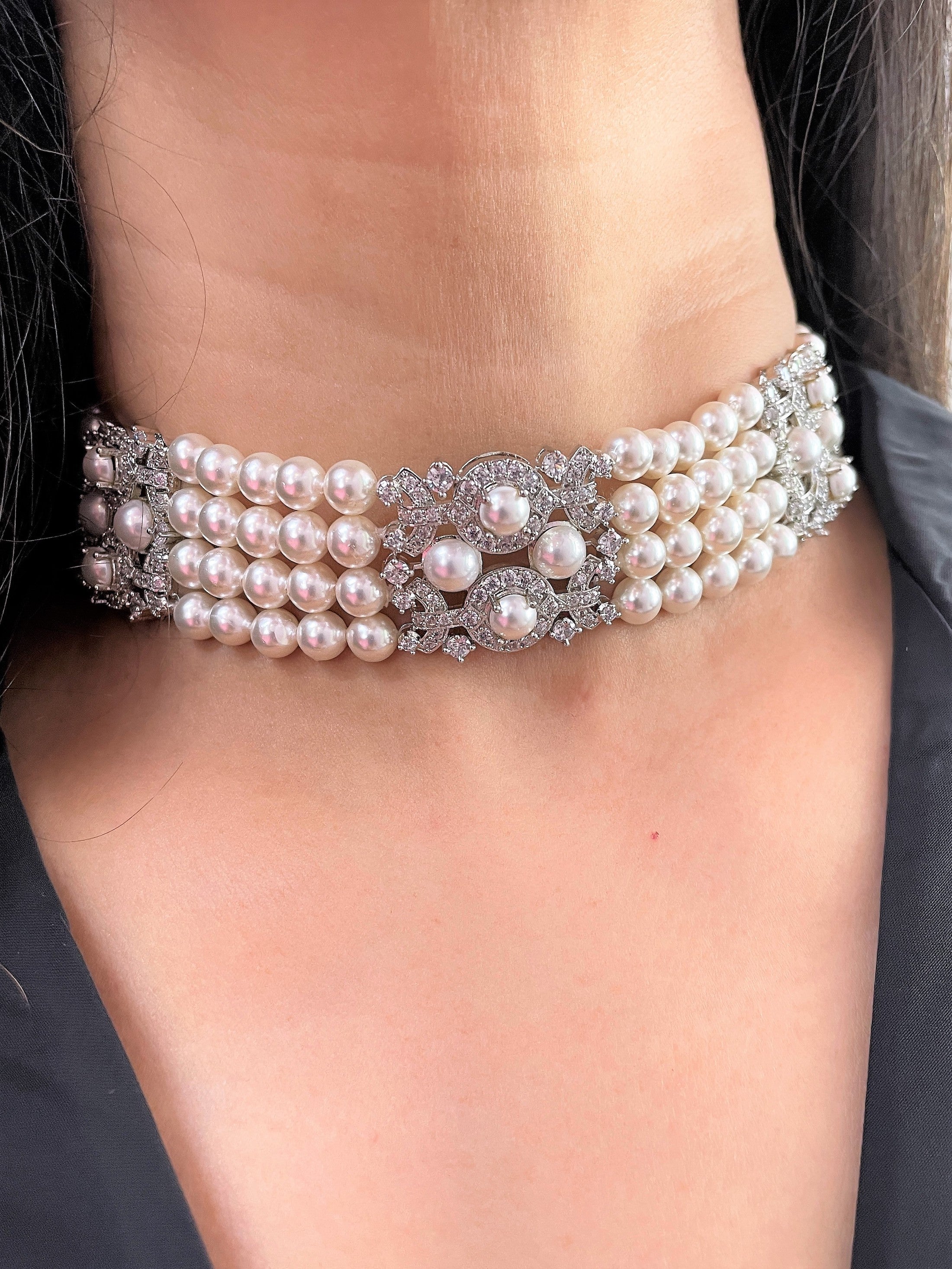 Charvi Pearl Choker Set