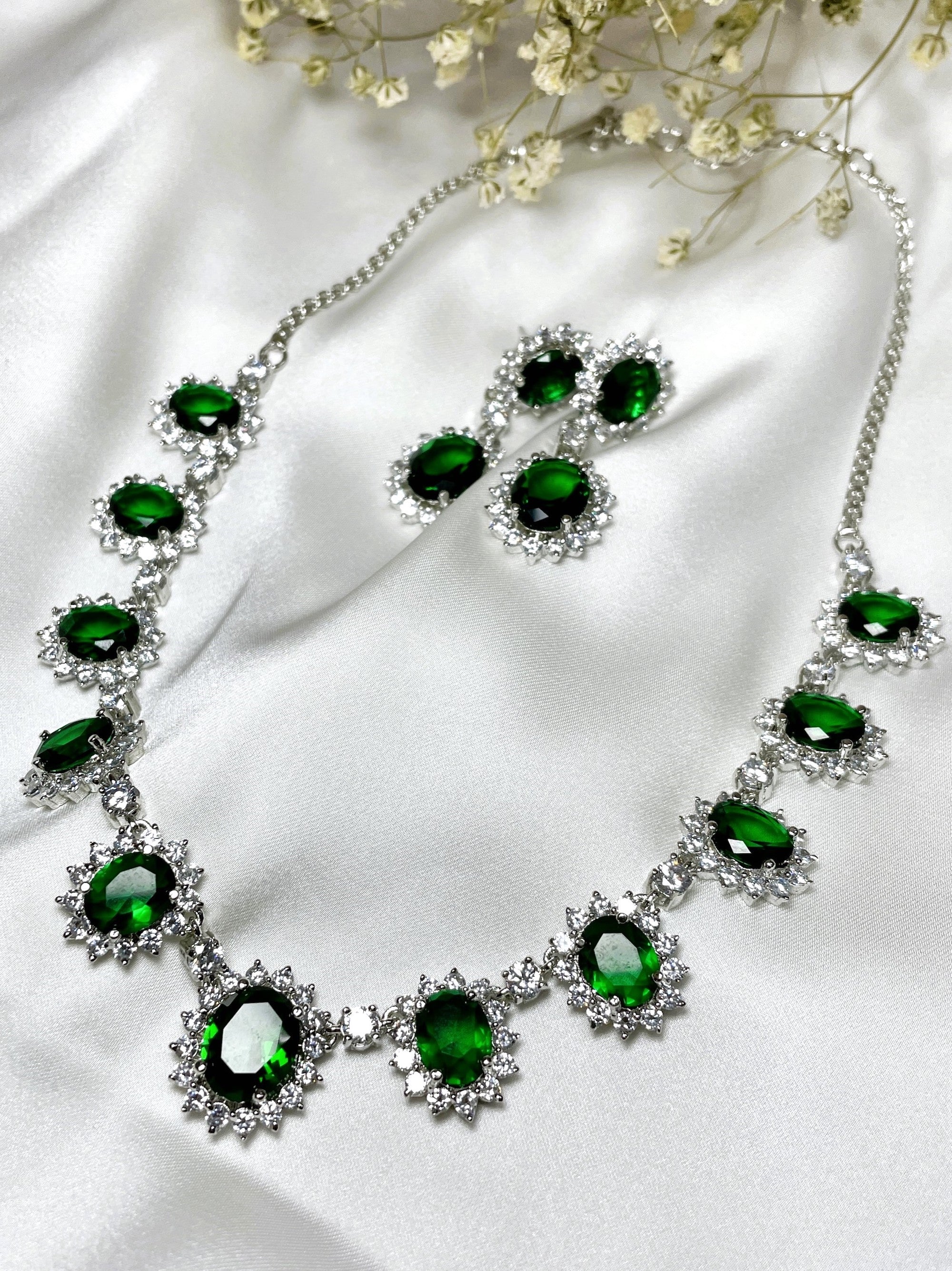 Enara Diamond & Color Stone Necklace Set