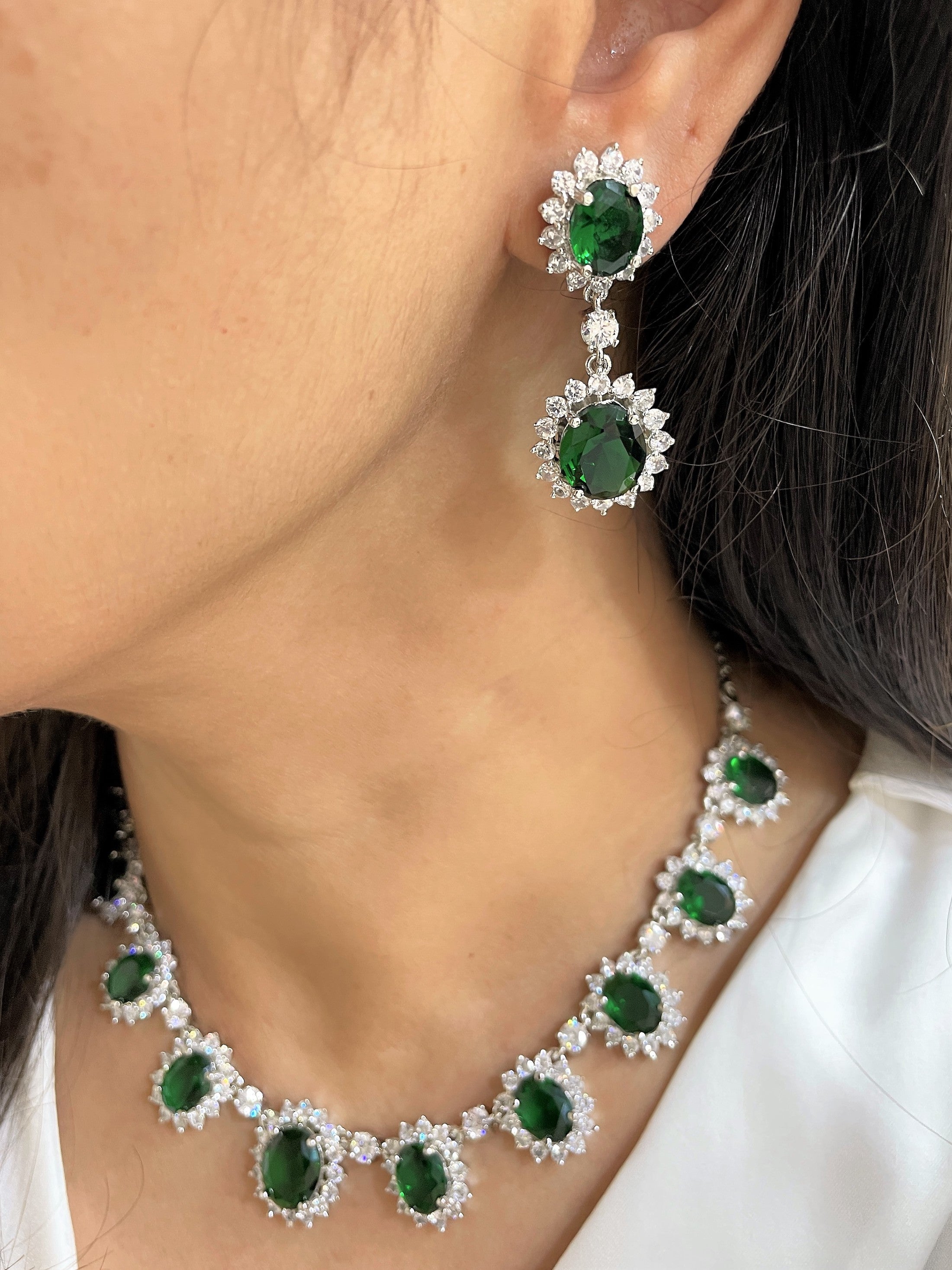 Enara Diamond & Color Stone Necklace Set