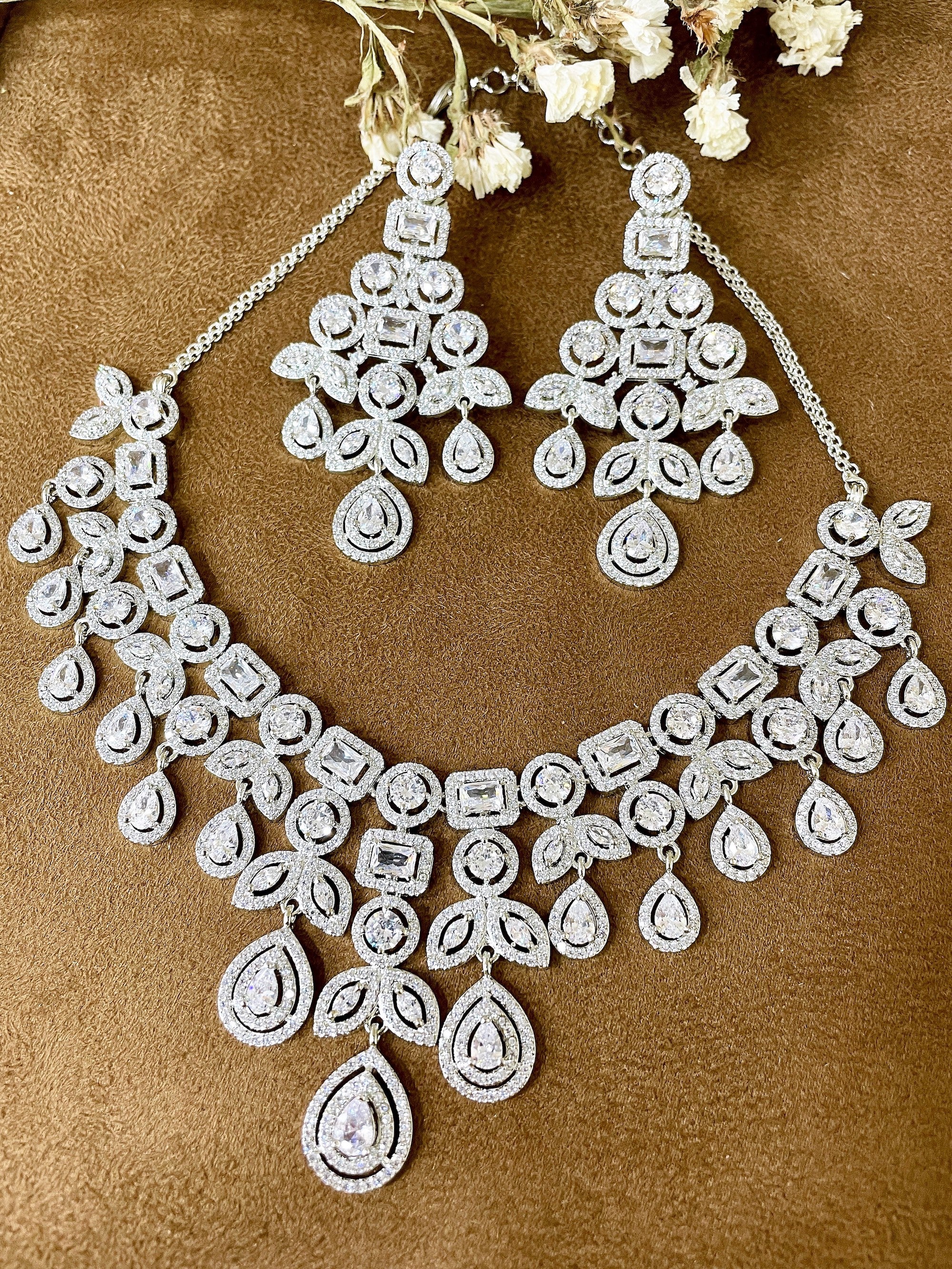 Breeze Diamond Designer Necklace Set