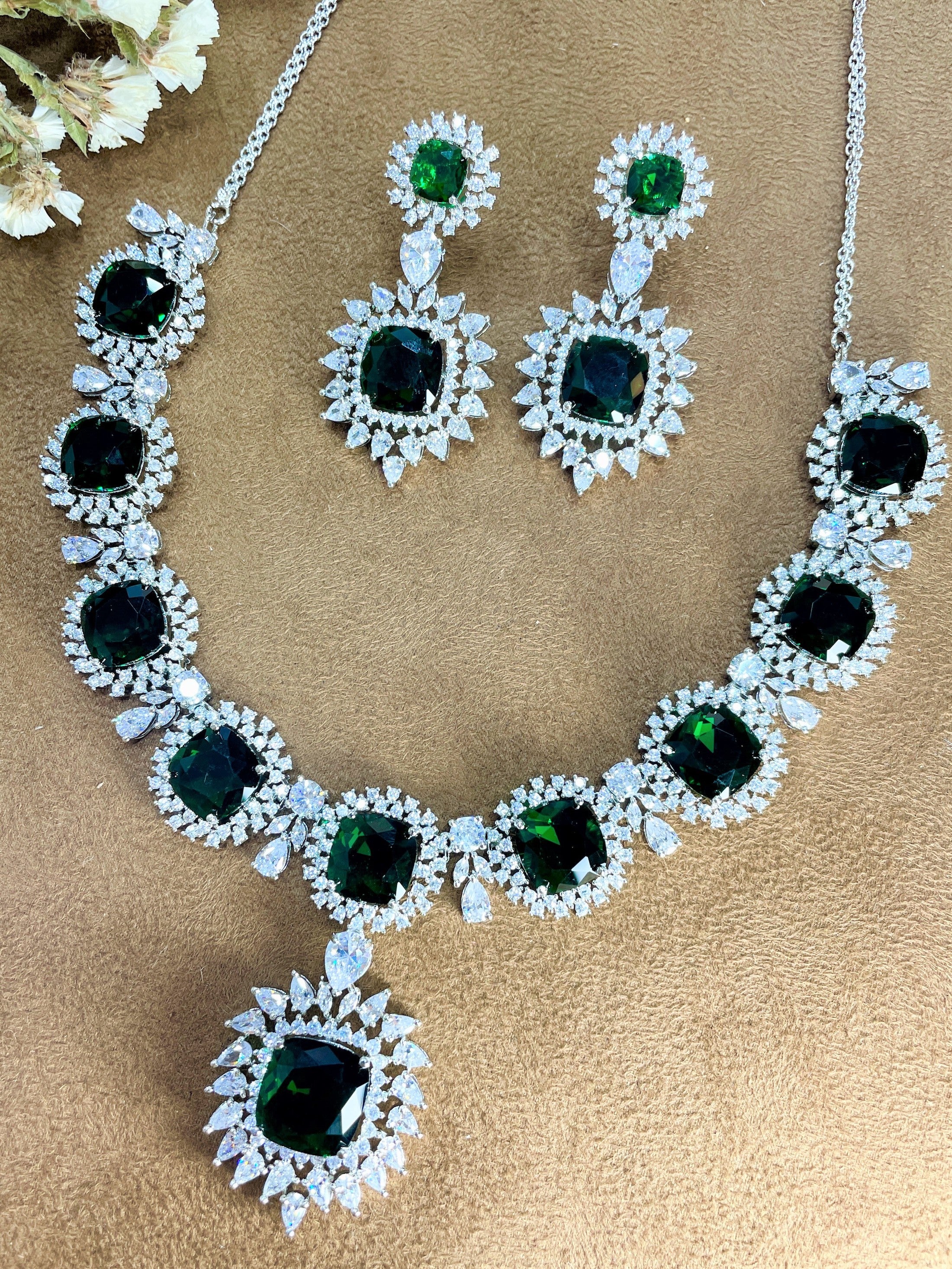 Mabel Designer Diamond Necklace Set