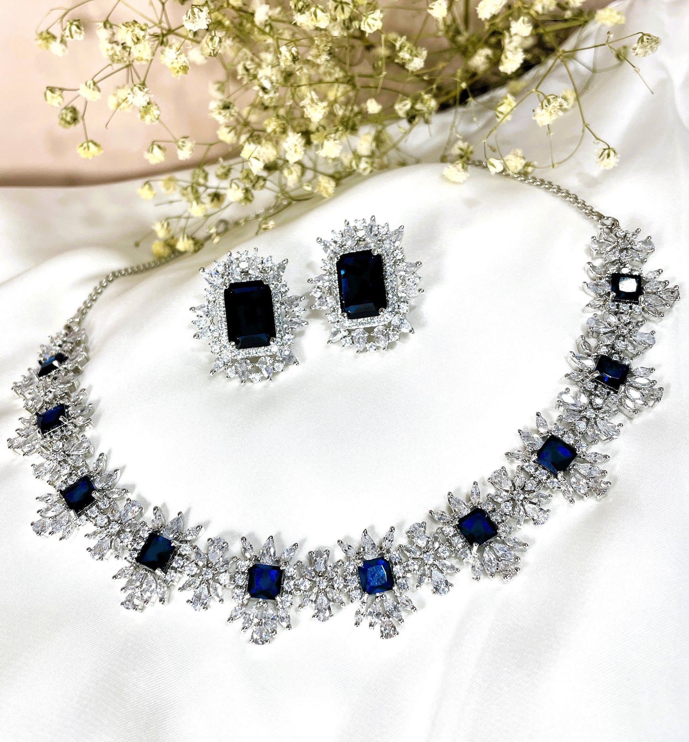 Kinsey Classic Diamond Necklace Set