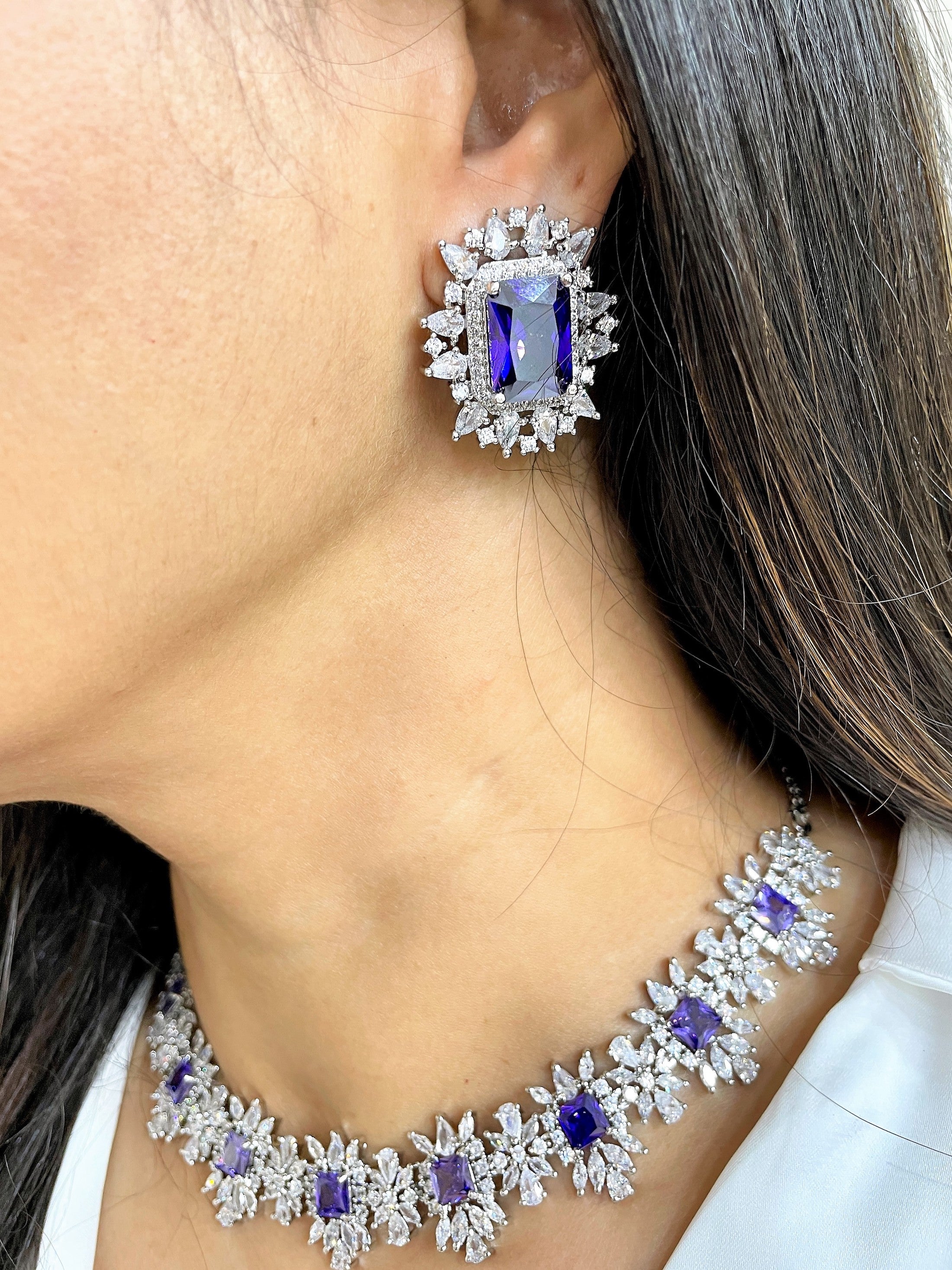 Kinsey Classic Diamond Necklace Set