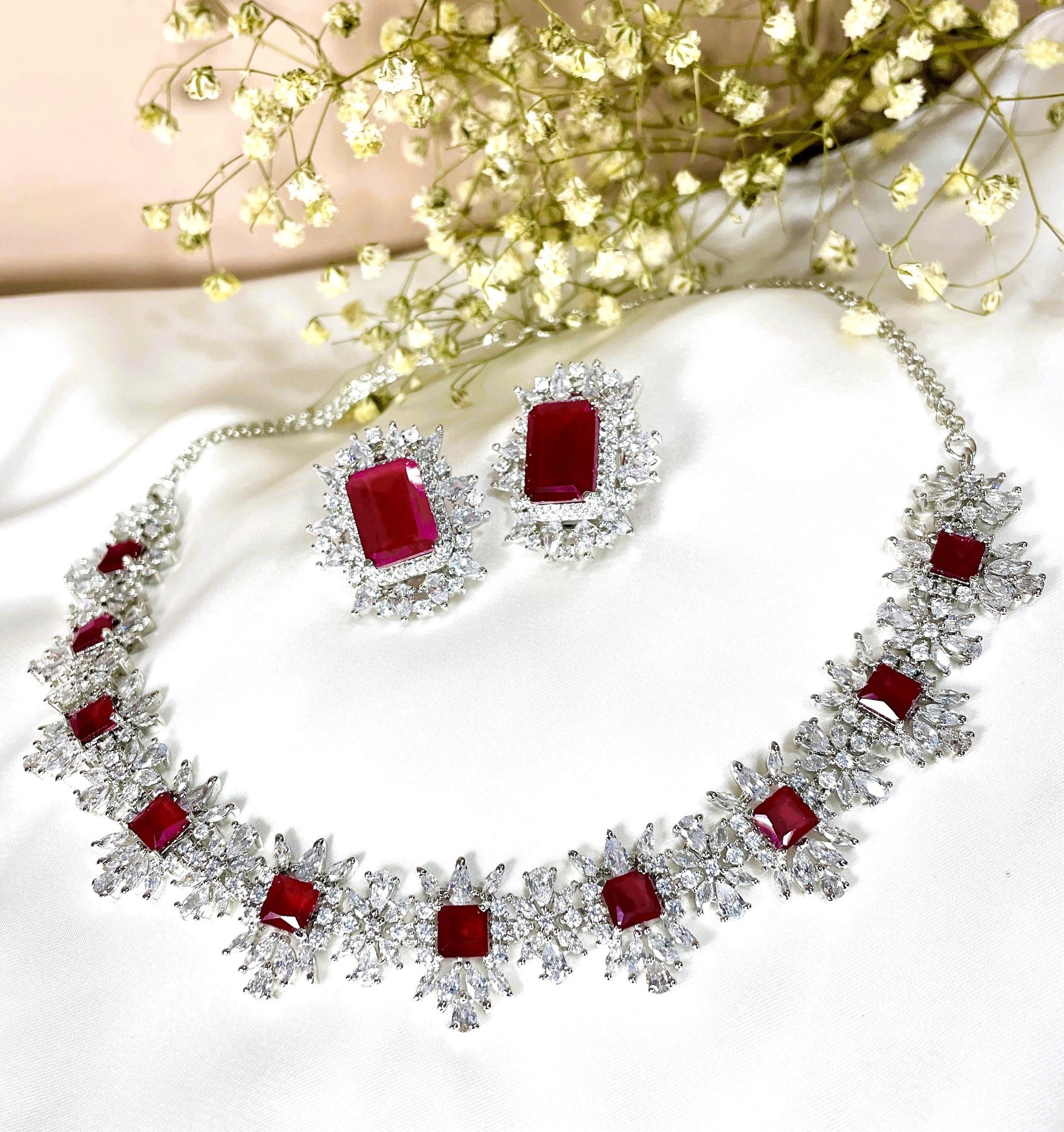 Kinsey Classic Diamond Necklace Set