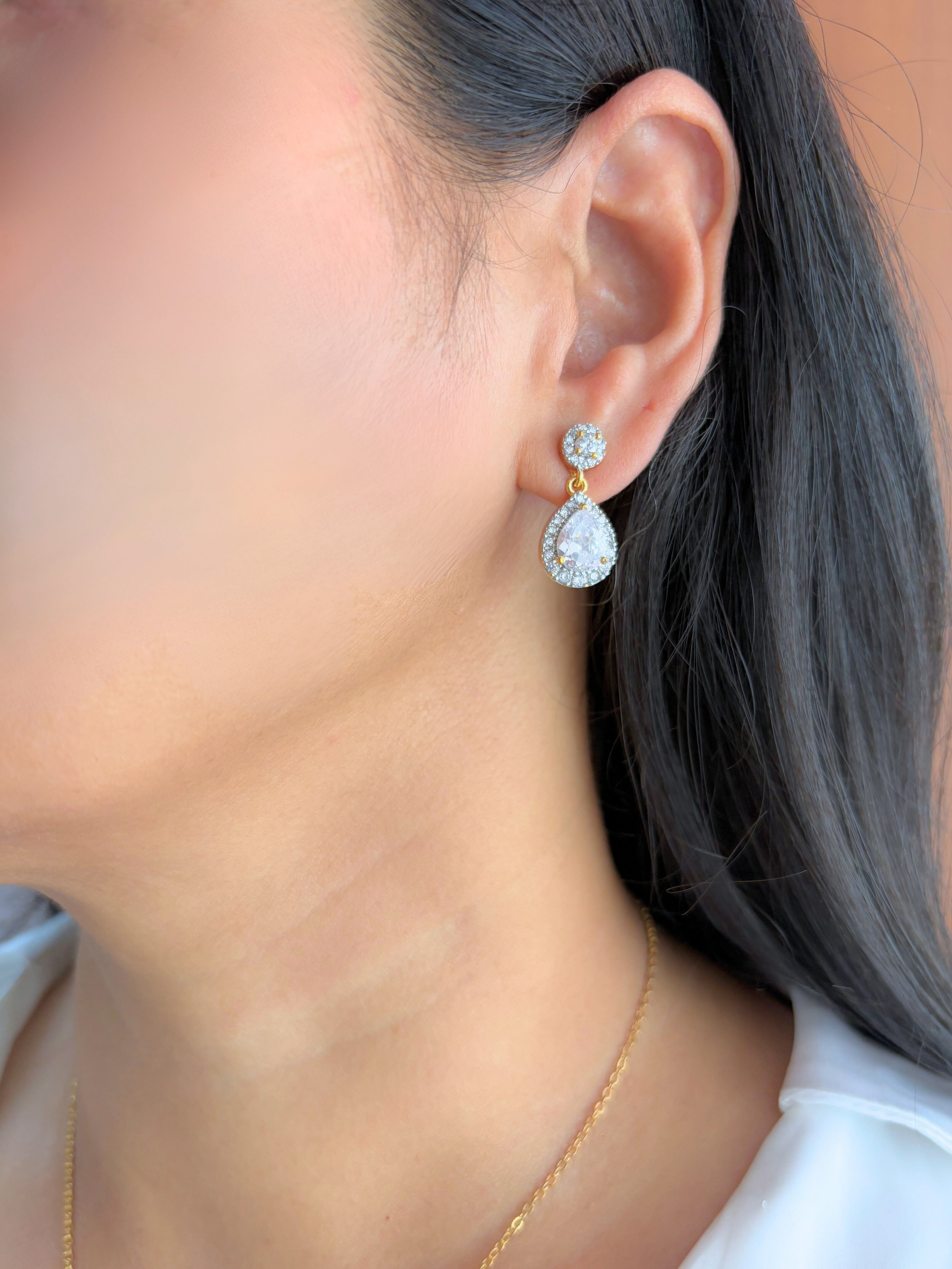 Lily Pear Drop Diamond Pendant Set