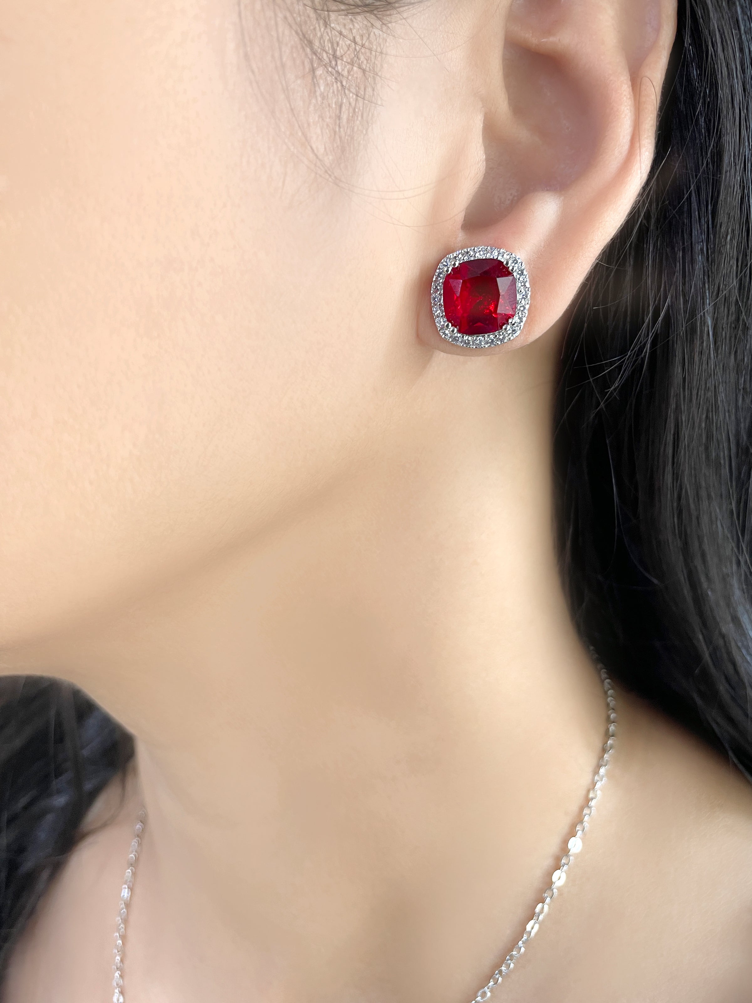 Cushion Diamond & Color Stone Pendant Set