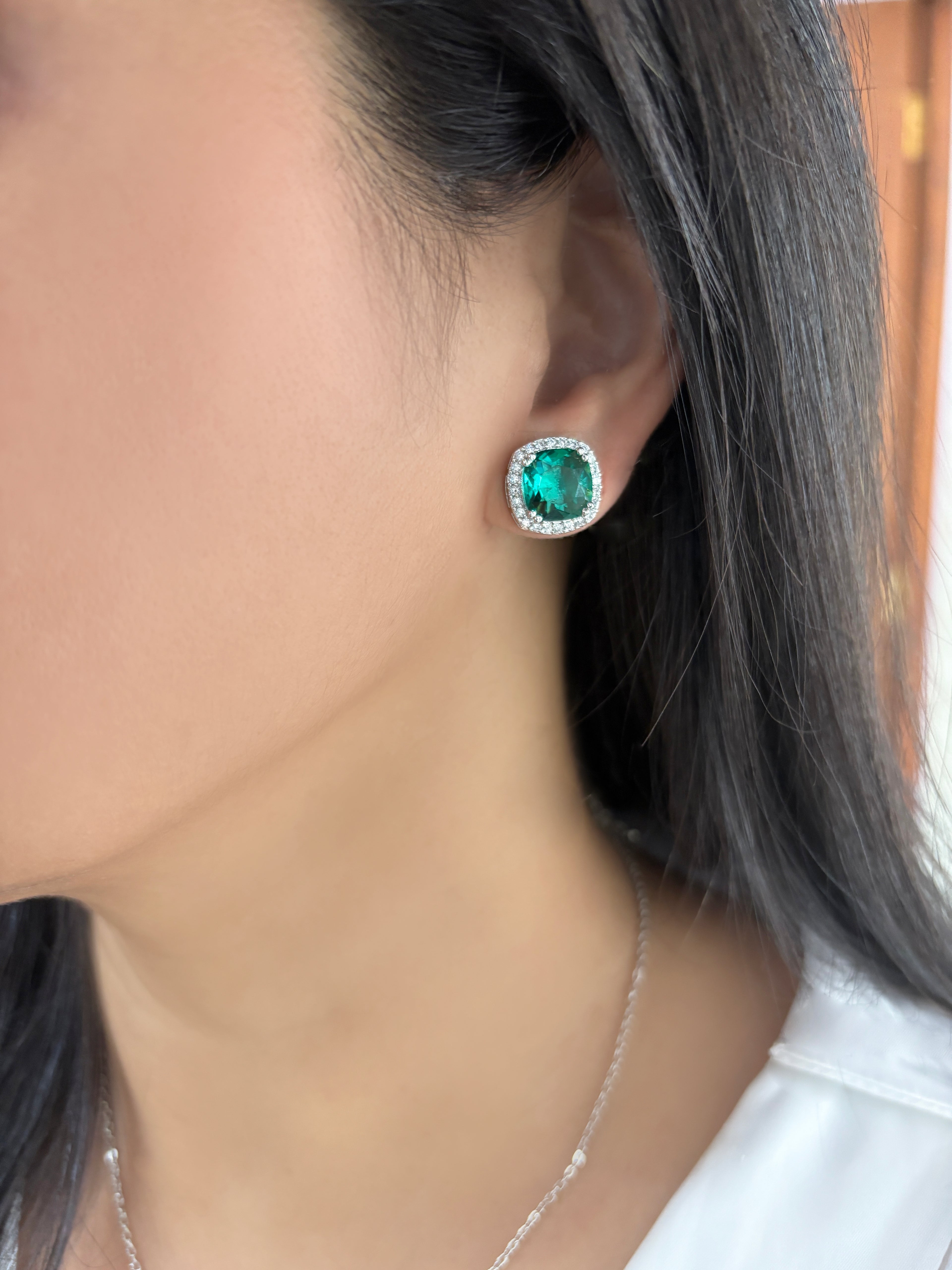 Cushion Diamond & Color Stone Pendant Set