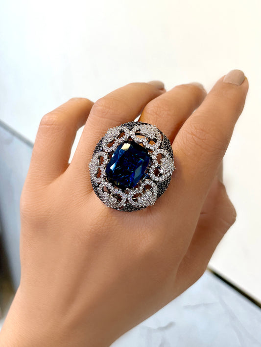 Vera Statement Cocktail Ring